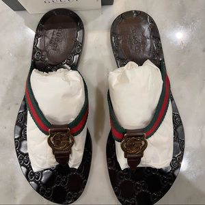Gucci web thong sandals ❤️💚 Size 36/6